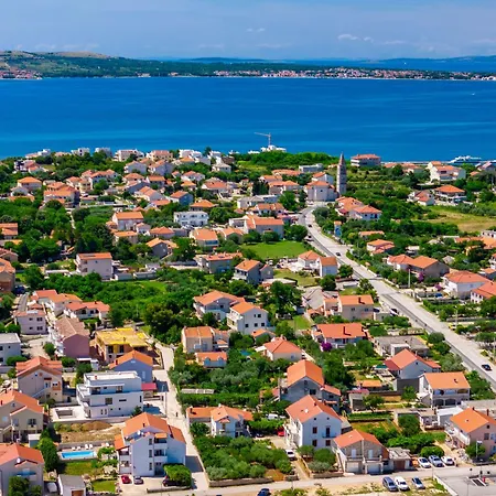 Mlado * Privlaka (Zadar)