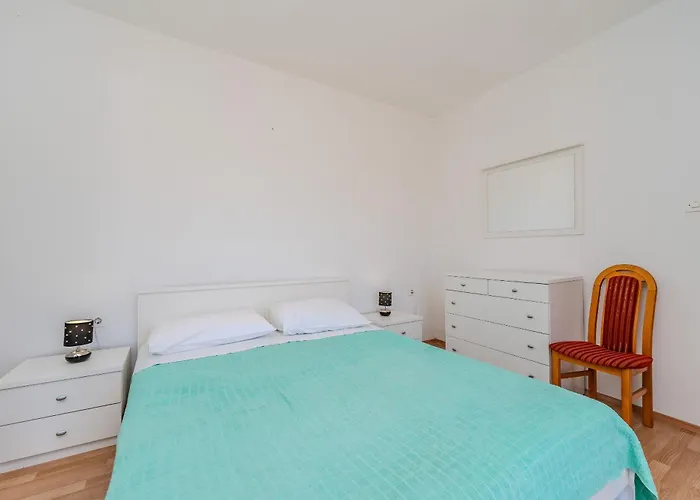 Mlado Privlaka (Zadar)