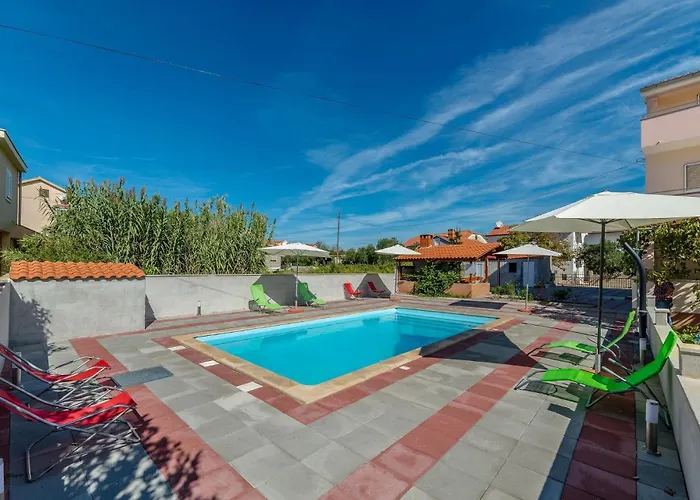 Mlado * פריבלאקה