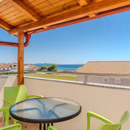 Mlado Privlaka (Zadar)