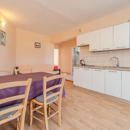 Mlado * Privlaka (Zadar)