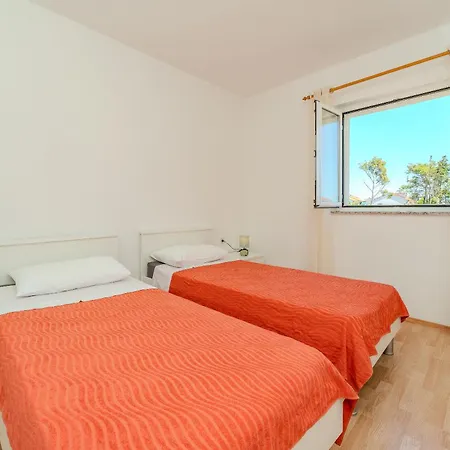 Mlado * Privlaka (Zadar)