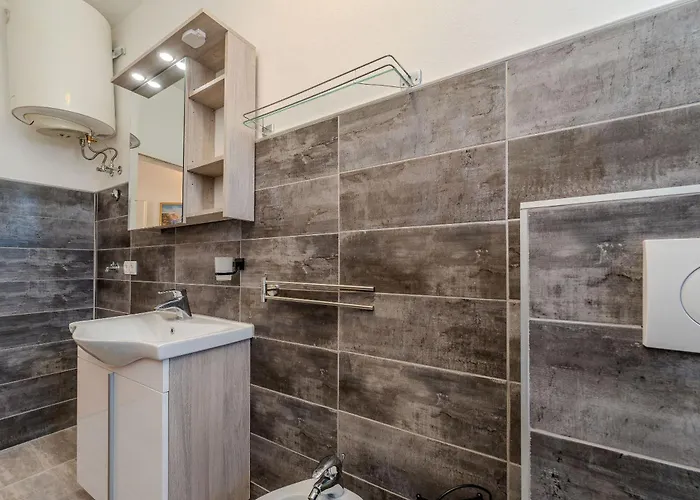 Mlado * Privlaka (Zadar)